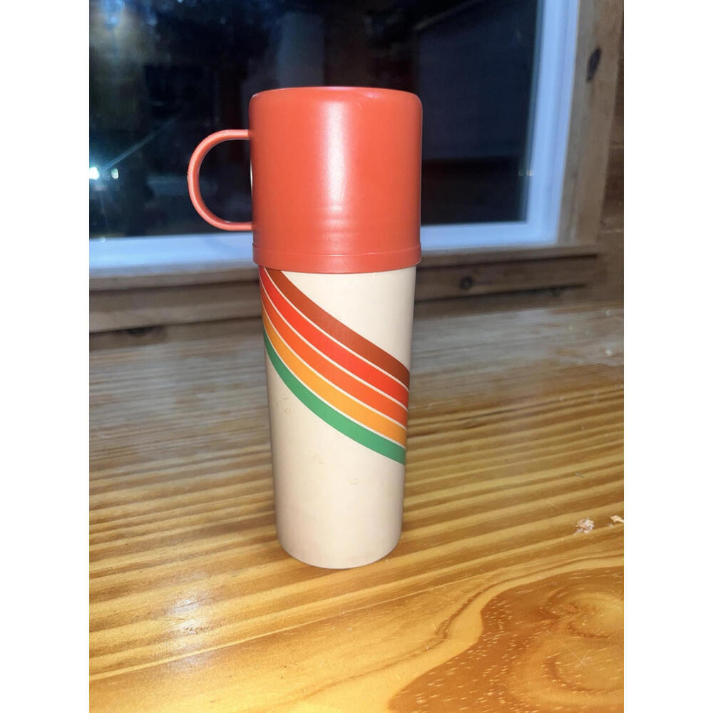 PLASTIC THERMOS VINTAGE 1970S 80S STYLE/ Retro/Rainbow